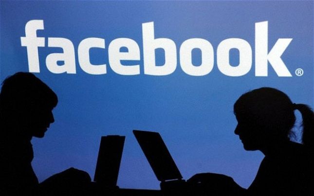 Mania: Të varur ndaj “Facebook” apo thjesht një rastësi?