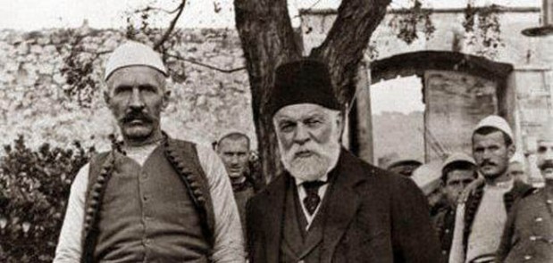 Propozim autokton Qeverisë së Shqipërisë dhe Kosovës : Isa e Ismaili të rivarrosen në Mitrovicë